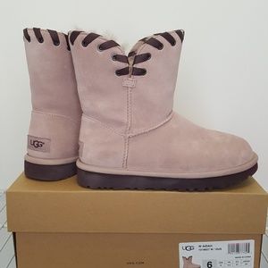 Ugg Dusk Aidah Suede Booties